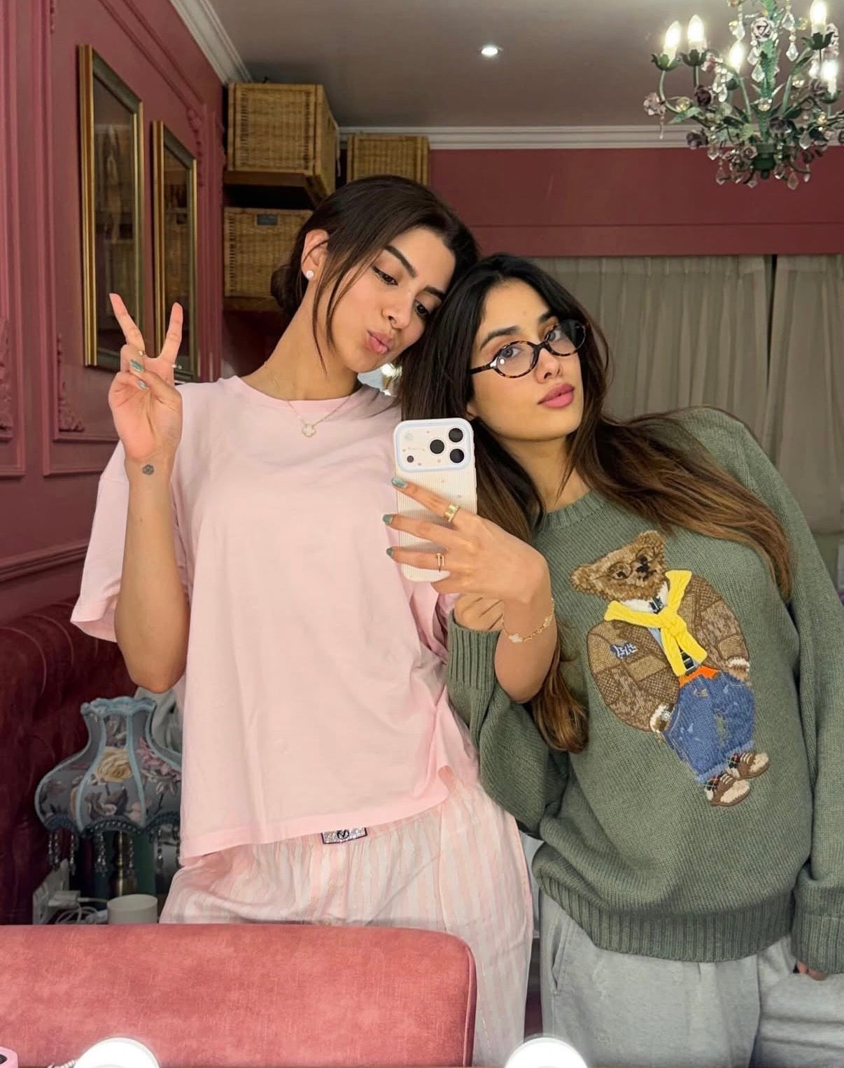 PAWFECT PINK KHUSHI KAPOOR EDITION